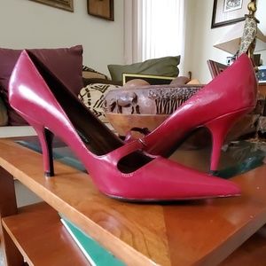 Classic Red Pumps